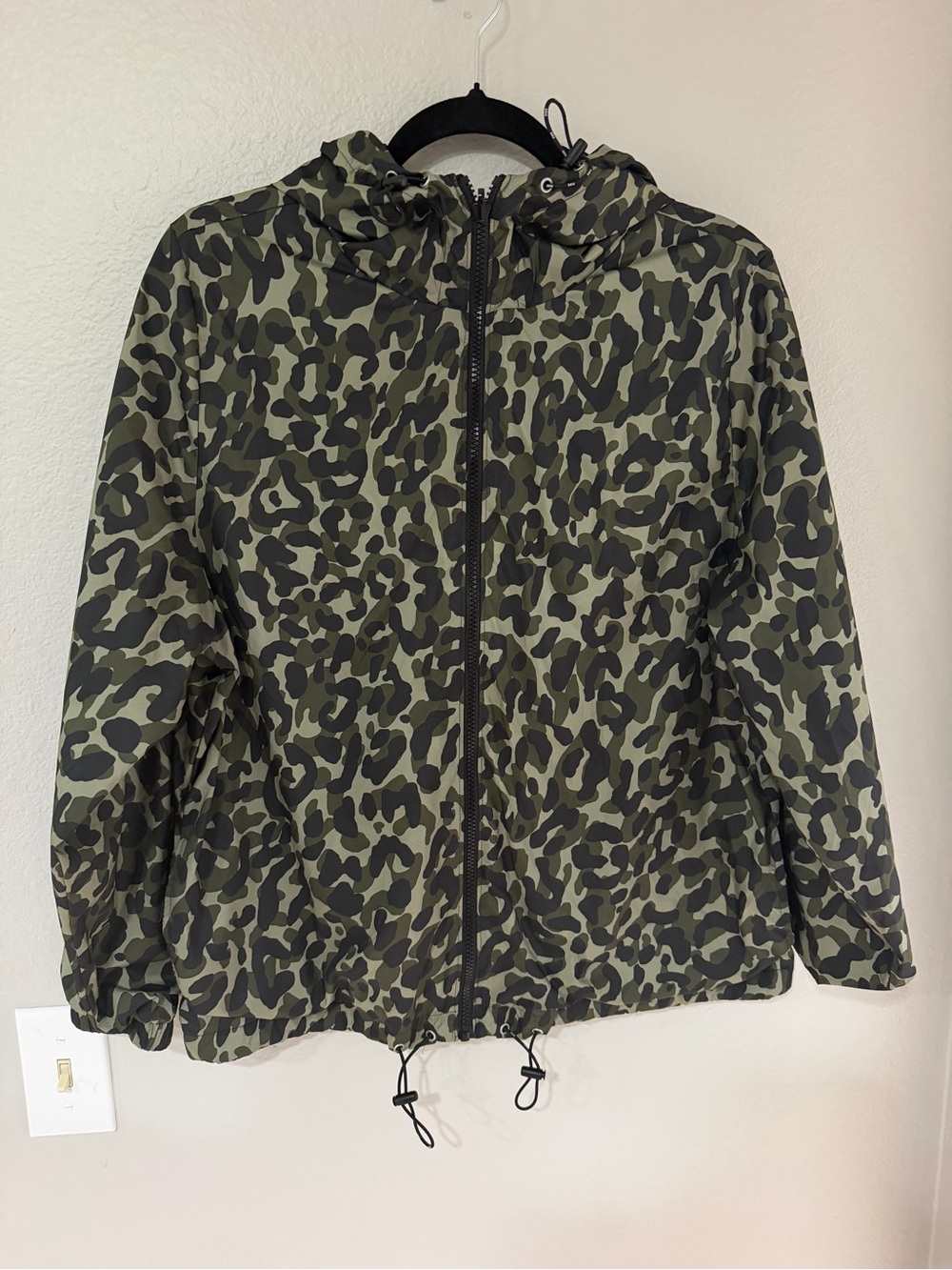 Victorias Secret PINK Camo Camouflage Anorak Windbreaker Jacket Zip Up Oversized